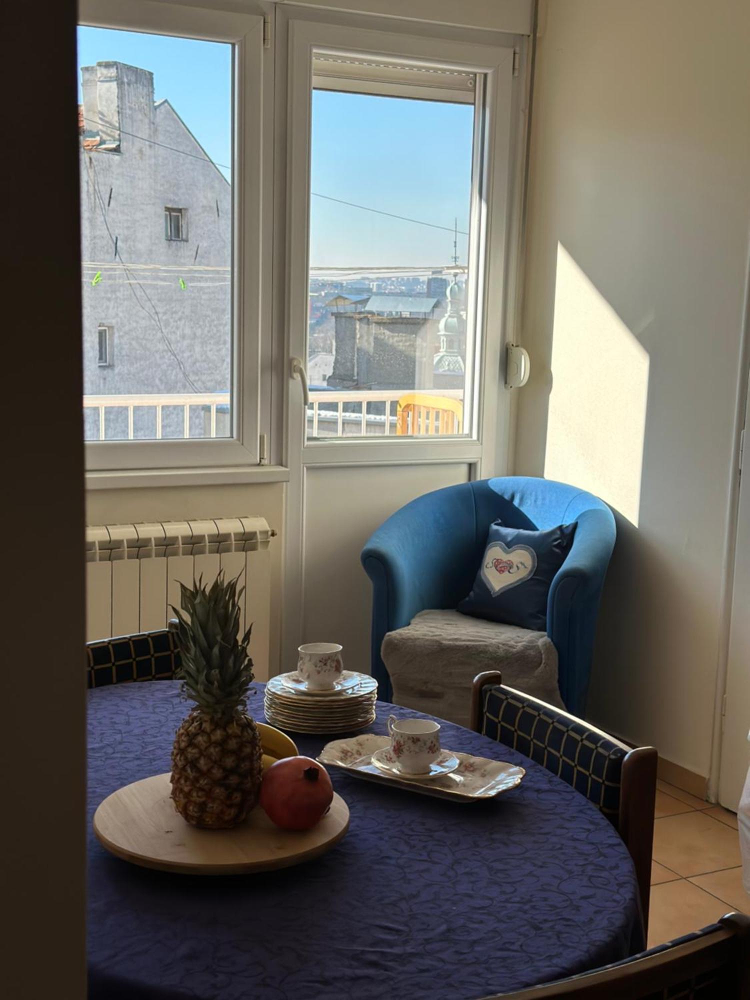 Maja City Center Apartment Belgrado Buitenkant foto